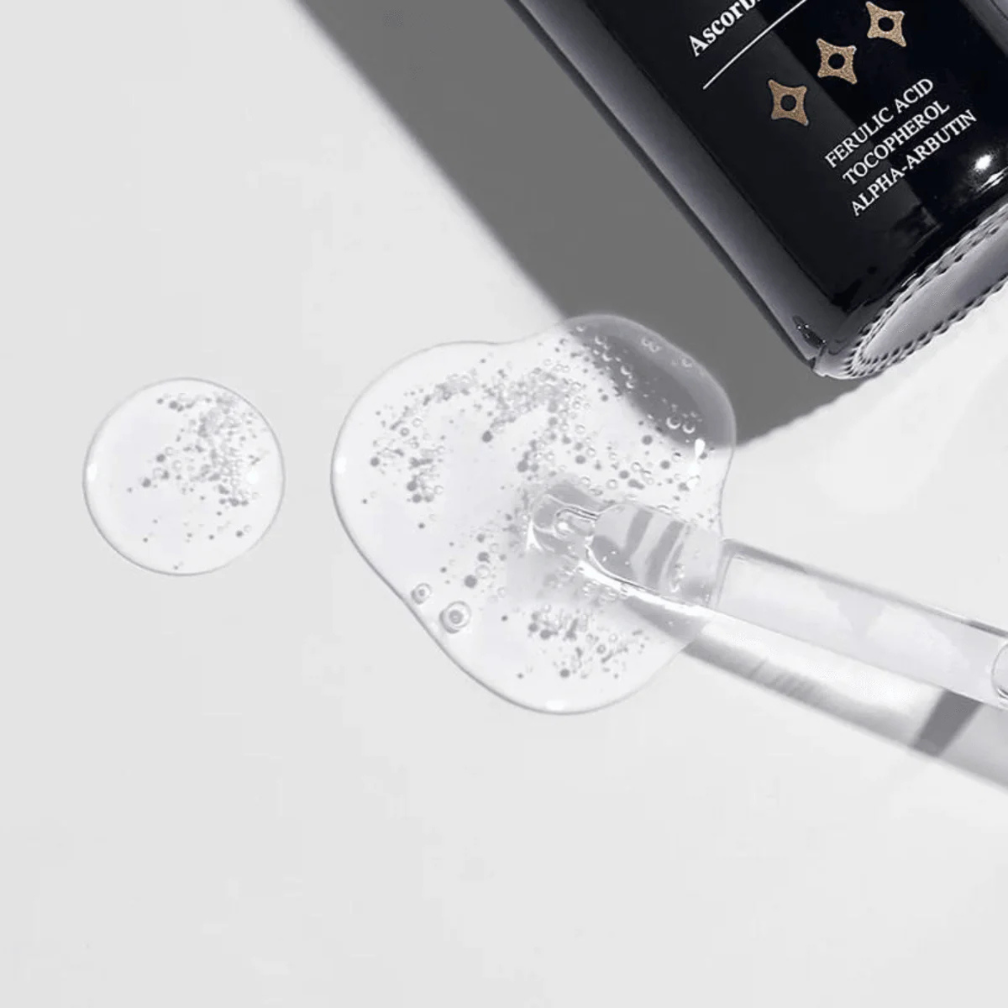 JUMISO All Day Vitamin Pure C 5.5 Glow Serum (30ml) Texture