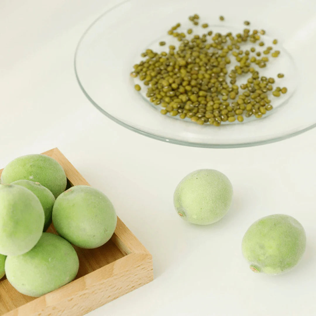 Green Plum Refreshing Cleansers